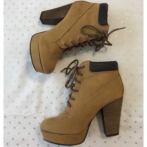 “Timberland” Style Boot with Heel